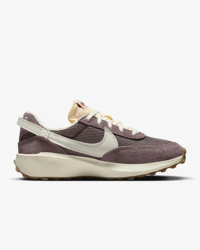 Women Nike Lifestyle Waffle Debut Vintage Plum Eclipsecoconut Milkgum Medium Brownsail