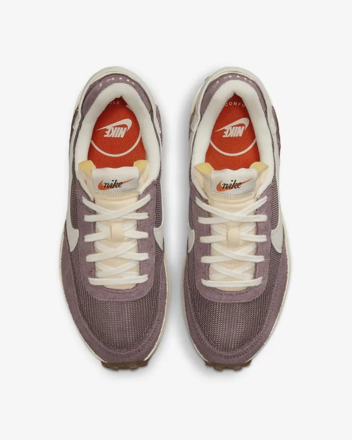 Women Nike Lifestyle Waffle Debut Vintage Plum Eclipsecoconut Milkgum Medium Brownsail
