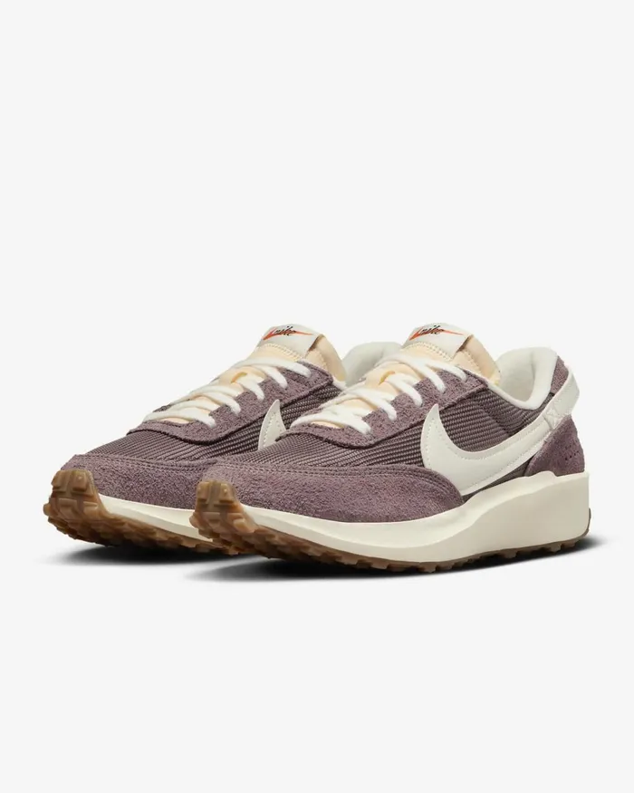 Women Nike Lifestyle Waffle Debut Vintage Plum Eclipsecoconut Milkgum Medium Brownsail