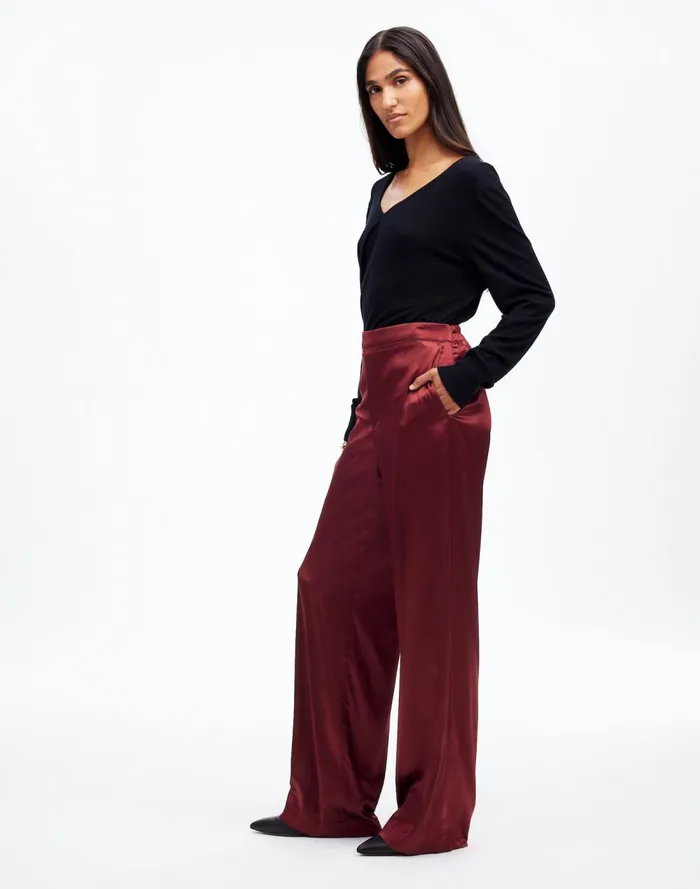 Women Pants Madewell PullOn Straight Pants In Stretch Satin Cabernet