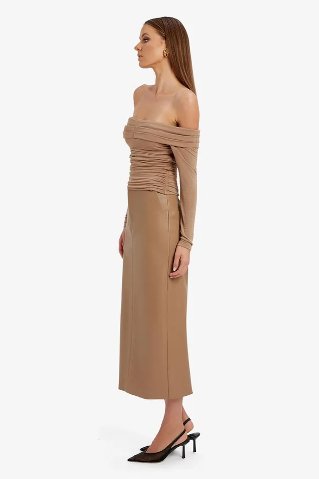 Women Party Tops Bardot Elsa Off The Shoudler Top In Taupe Taupe Women Party Tops Bardot Elsa Off The Shoudler Top In Taupe Taupe