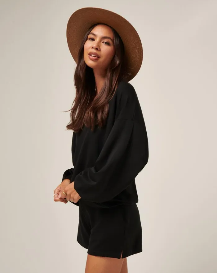 Women Shirts and Tops TravisMathew CLOUD TERRY VNECK TOP Black Women Shirts and Tops TravisMathew CLOUD TERRY VNECK TOP Black