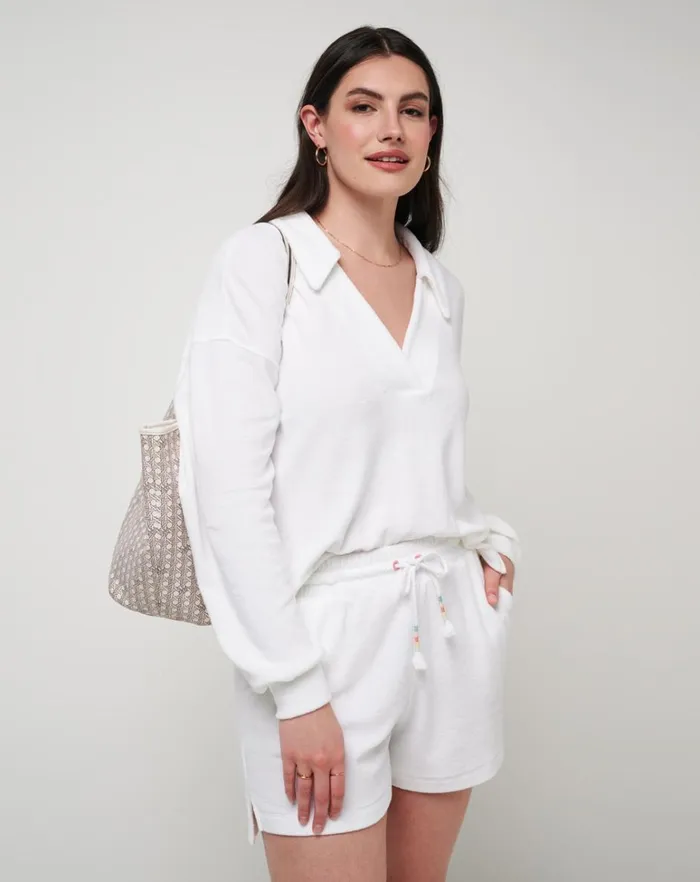 Women Shorts TravisMathew BACK IN THE SUN BABY TERRY SHORT White Women Shorts TravisMathew BACK IN THE SUN BABY TERRY SHORT White