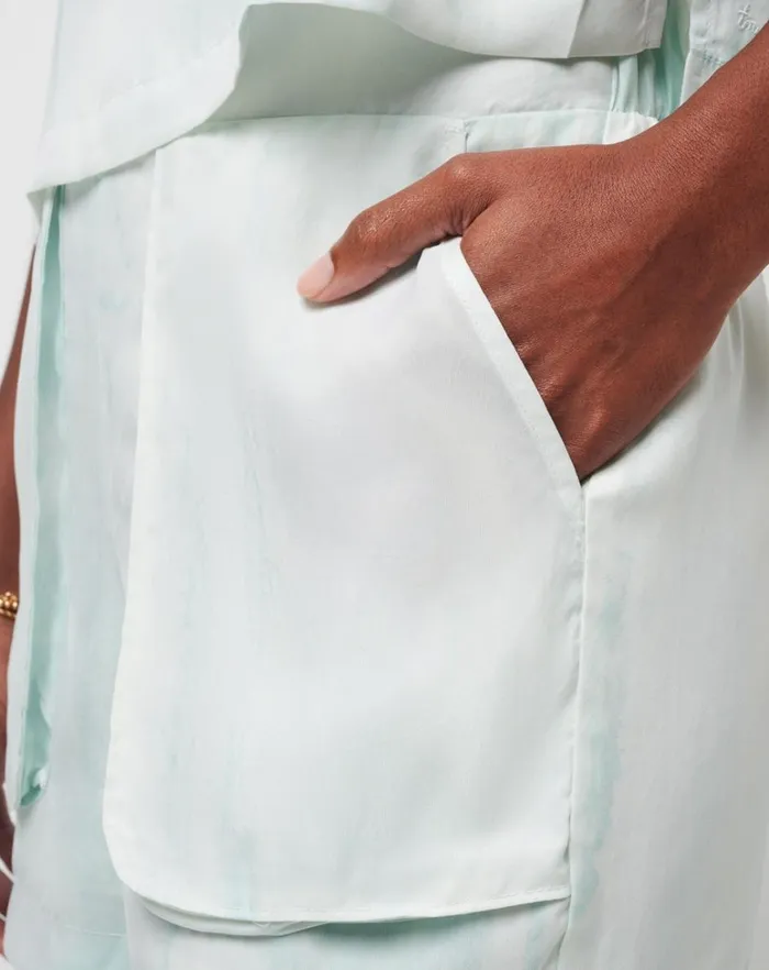 Women Shorts TravisMathew TROPIC WINDS SHORT Dusty Aqua Women Shorts TravisMathew TROPIC WINDS SHORT Dusty Aqua