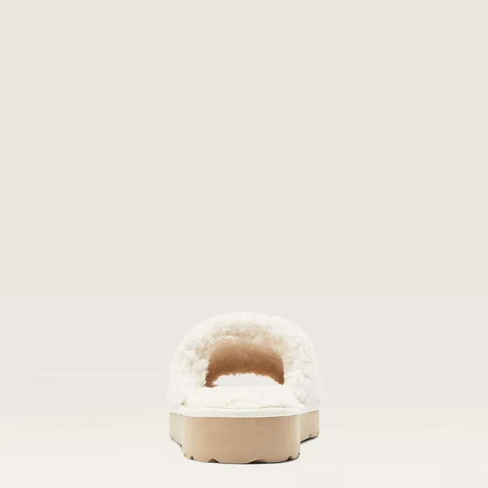 Women Slippers Ariat Cozy Chic Square Toe Slipper Fuzzy Cream Women Slippers Ariat Cozy Chic Square Toe Slipper Fuzzy Cream