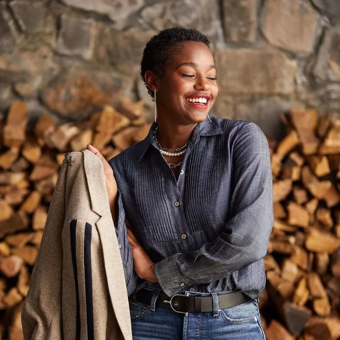 Women TShirts and Tops Ariat Oban Shirt Tencel Denim Women TShirts and Tops Ariat Oban Shirt Tencel Denim