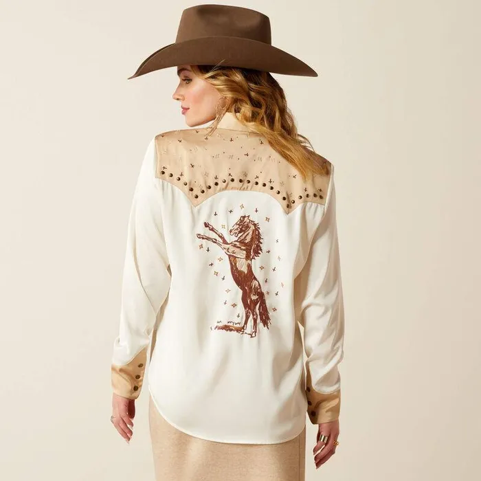 Women TShirts and Tops Ariat Wildhorse Shirt White Alyssumsummer Sand Women TShirts and Tops Ariat Wildhorse Shirt White Alyssumsummer Sand