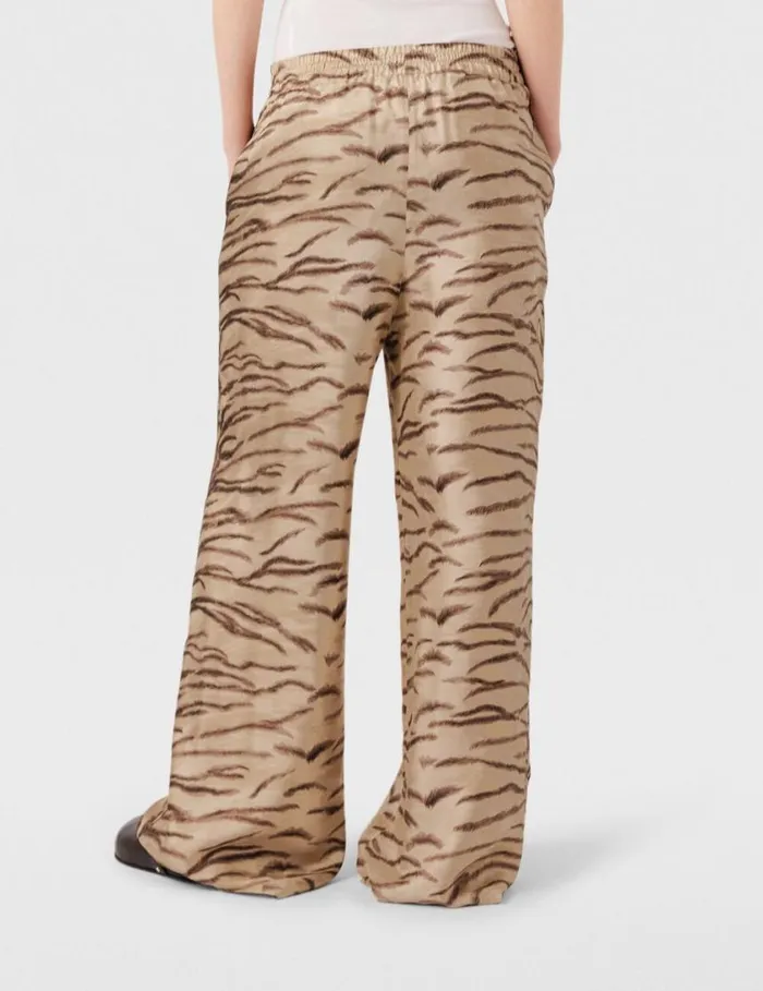 Women Tiger Print HighRise WideLeg Pants Natural Tiger Print Stella McCartney Pants And Shorts Women Tiger Print HighRise WideLeg Pants Natural Tiger Print Stella McCartney Pants And Shorts