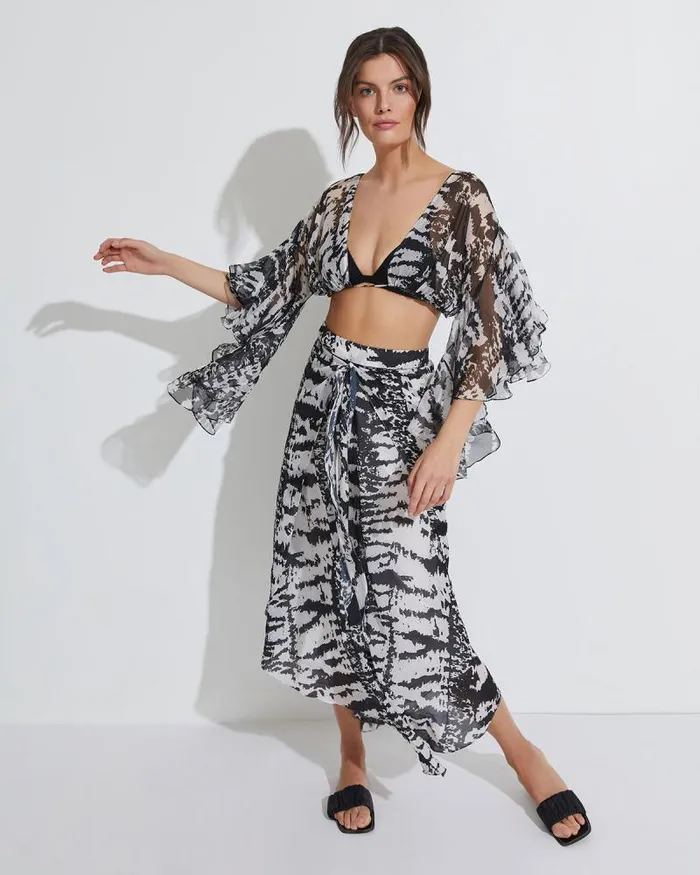 Women Tops and Bodysuits PatBO PATBO X ALESSANDRA RUFFLE SLEEVE TOP FINAL SALE Blackwhite Women Tops and Bodysuits PatBO PATBO X ALESSANDRA RUFFLE SLEEVE TOP FINAL SALE Blackwhite